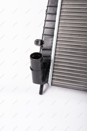 Радиатор охлаждения LADA Largus/Лада Ларгус с кондиц. 16 кл. . Lada