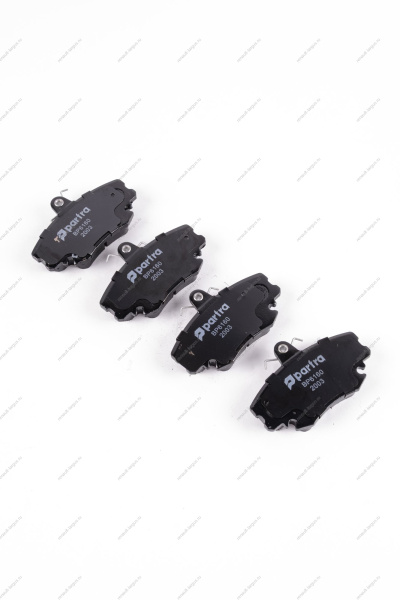 Колодки тормозные передние LADA Largus/Лада Ларгус 8 кл К-Т 1коробка (с усиками) с 4 шт. универсал PARTRA