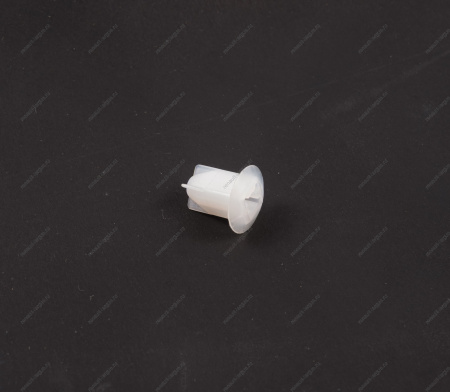 Клипса RENAULT Sandero Stepway/Vesta порога/молдинга Renault