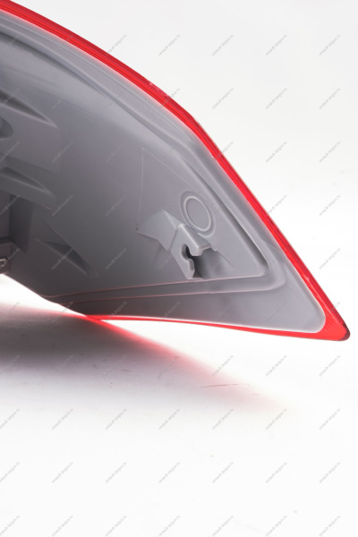 Фонарь LADA Vesta/SW/ SW Cross задний левый боковой Cartronic