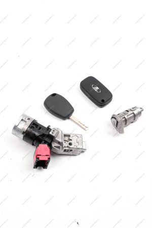 Замок зажигания LADA Vesta с цилиндрами замка двери (без 8450030224 рычага выключателя замка) к-т LD