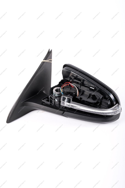 Зеркало наружное левое (без накладки 8450108104) с повторит. поворота (с электромеханизмом складывания) Lada Vesta Lada