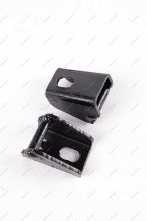 Крепления 3-го ряда сидений LADA Largus 8200484252 1 шт+6001551007 2 шт к-т API