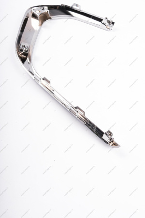 Молдинг переднего бампера нижний левый хром LADA Xray Cross (СЭД) Lada