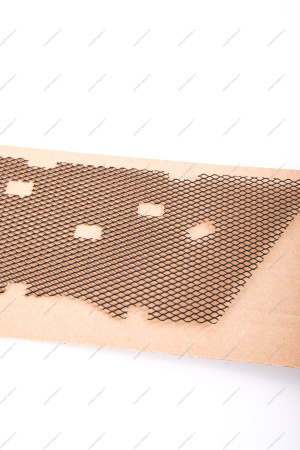 Защитная сетка радиатора LADA Vesta Cross,/SW Cross Дополнительное оборудование