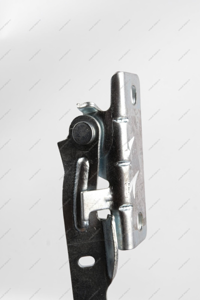 Петля капота правая LADA Largus/RENAULT Logan 04-13 Renault