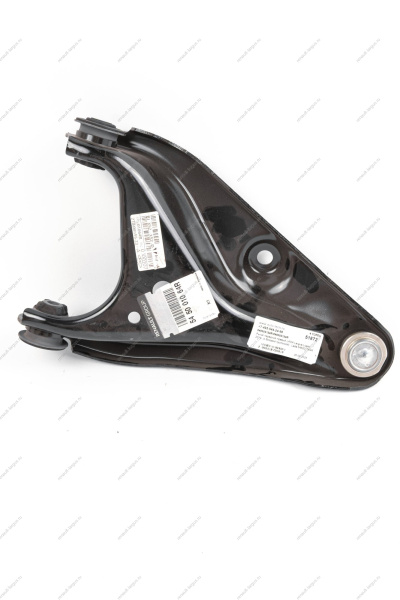 Рычаг передний правый LADA Largus/Logan 2014- (с боковой проточкой) Lada 545001064R