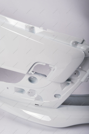 Бампер передний LADA Vesta Sedan/SW в цвет (без заглуш под букс крюк) 221Ледниковый (белый) Кампласт