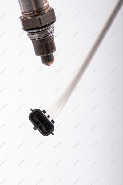 Датчик концентрации кислорода двигат. (H4M) (белый)Lada XRAY Renault