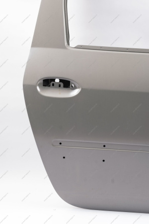 Дверь задняя правая (под стекло) LADA Largus/Лада Ларгус (с отв. под молдинг) с герметиком Lada