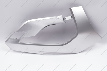 Накладка переднего бампера правая без отвер. под датчик слепой зоны в цвет 691 Платина (Серебристый) LADA Vesta SW Cross NG Lada