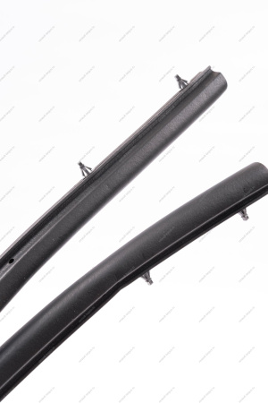 Уплотнитель LADA Vesta/Веста капота передний Lada