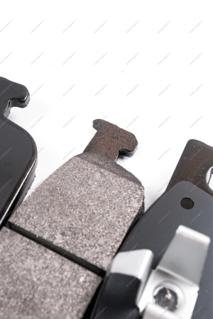 Колодки LADA XRAY переднего тормоза к-т PARTRA