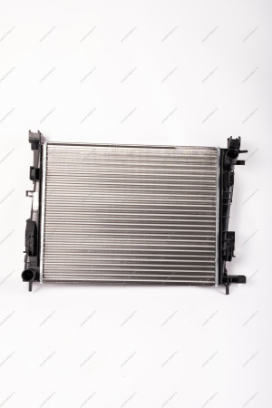 Радиатор охлаждения LADA XRAY/Vesta / Largus FL/RENAULT Logan 2014- (авто с кондиц) Lada