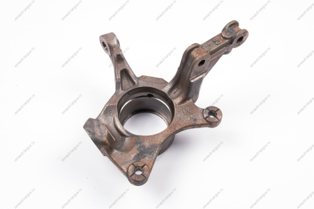 Кулак поворотный левый RENAULT Duster Renault