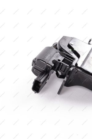 Замок крышки багажника с электроприводом, двухпозиционный Lada Vesta Renault