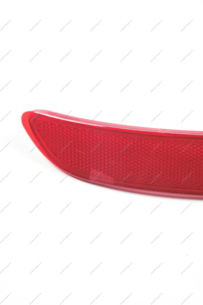 Катафот заднего бампера правый RENAULT Logan/LADA Largus Renault