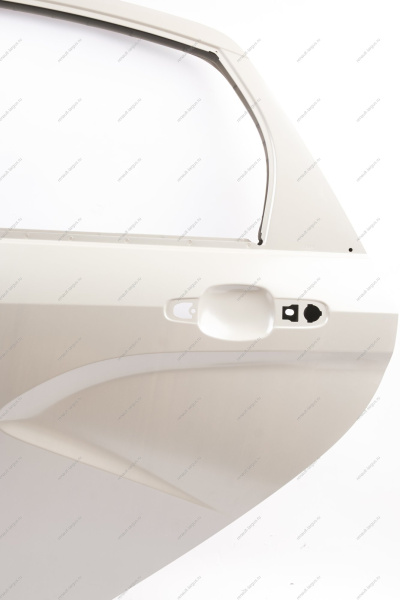 Дверь LADA Vesta (седан) задняя левая (катафорезный грунт) Lada