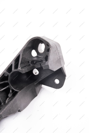 Кронштейн LADA Largus крепления троса переключения КПП-JR5 Renault