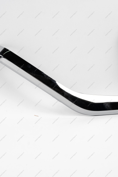 Молдинг LADA Vesta SW Cross FL переднего бампера нижний правый (хром Lada