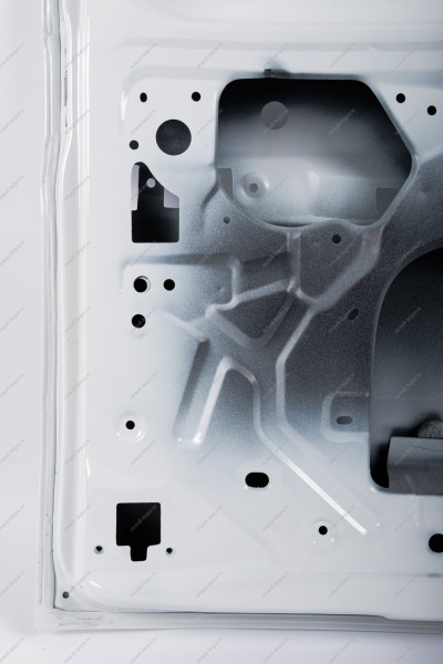 Дверь багажника LADA Largus (FL) NEW левая крашеная 221 Ледниковый (с окном, с отв под камеру) Lada