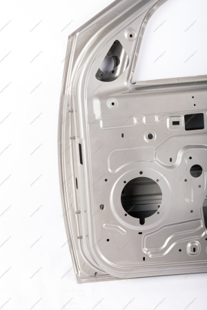 Дверь передняя правая LADA Largus/Лада Ларгус крашеная (с отв. под молдинг) 242 Серый базальт (Серо-бежевый) Lada