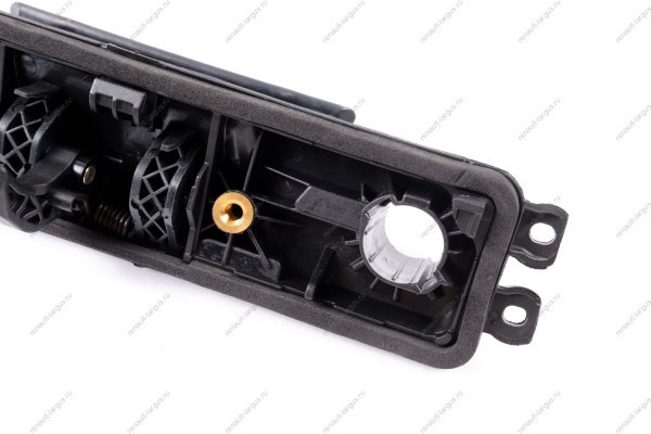 Ручка LADA Largus двери задка левая распашной наружняя (с отв.под личинку) Lada