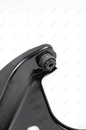 Рычаг передний правый LADA Largus/Logan 2014- (с боковой проточкой) Lada