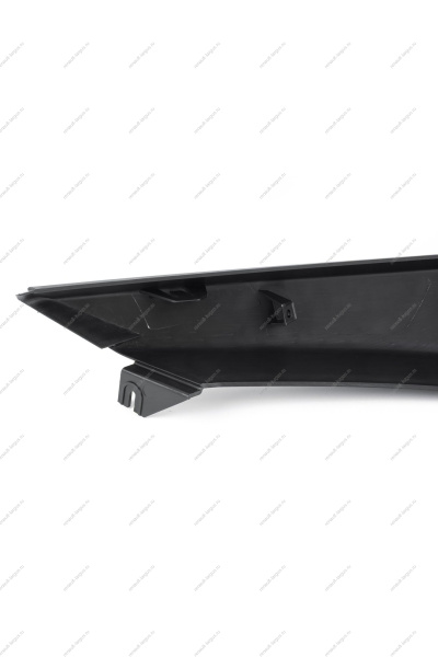 Накладка переднего бампера правая LADA Largus Cross (FL) NEW Lada