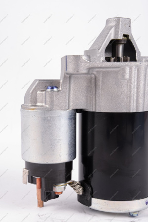 Стартер LADA Largus 8 кл двигат K7M Renault