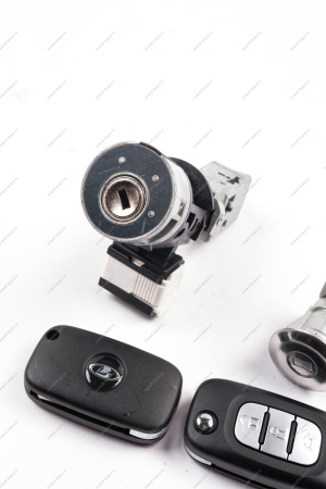 Замок зажигания ( 2 ключа, с 1-й личинкой ) LADA Largus (FL) NEW (универсал) Lada