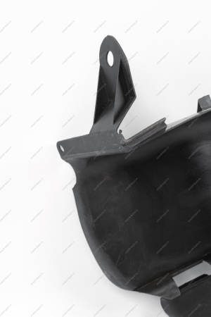 Щиток передней левой арки колеса боковой LADA Largus Renault