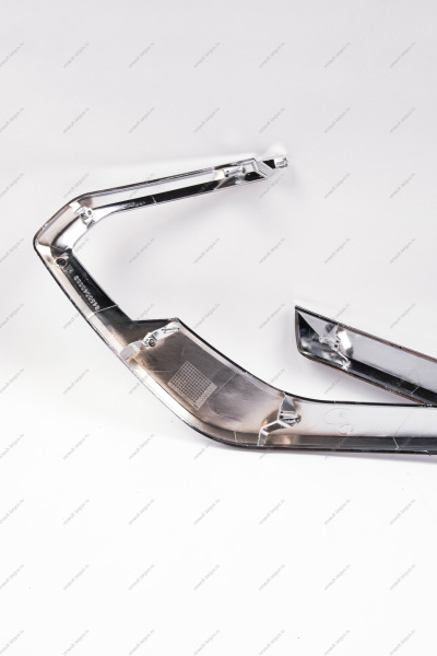 Молдинг переднего бампера к-т 4шт (хром) LADA Vesta FL Россия