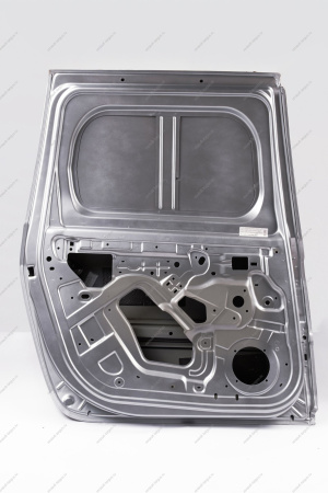 Дверь LADA Largus задняя левая (глухая) крашеная (без отв. под молдинг) 624 Серое плато Lada