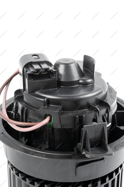 Электровентилятор Lada Vesta отопителя-кондиционера автоматическая версия (,АВТОПРИБОР) Lada