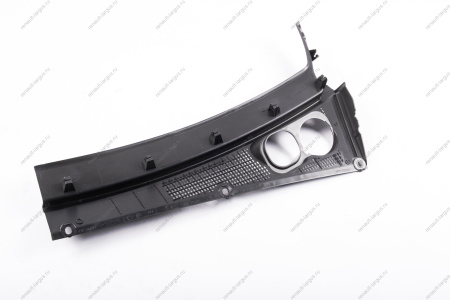 Решетка накладки рамы ветрового окна правая (жабо) LADA XRAY АвтоВАЗ