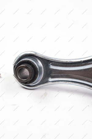 Штанга подвески двигателя с подушкой и сайлентблоком задняя (усиленная) Lada Vesta/Vesta SPORT GALANT