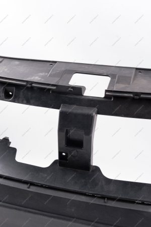 Бампер передний с отверстиями под накладки , с крышкой окна под буксирную проушину (под покраску) LADA Largus Cross (FL) NEW Lada