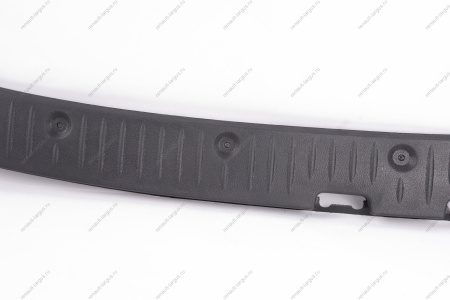 Накладка декоративная порога двери багажника (пластик) LADA Largus Lada