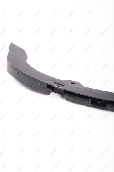 Кронштейн арочной зоны переднего бампера правый Lada Vesta SW Cross Lada