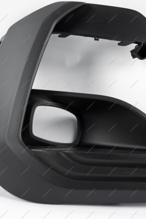 Облицовка ПТФ левая ( без отв под парктроник) LADA Vesta SW Cross FL Lada