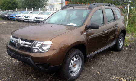 Бампер передний RENAULT Duster крашеный Коричневый орех CNA c отв под птф 2010-2014 Api