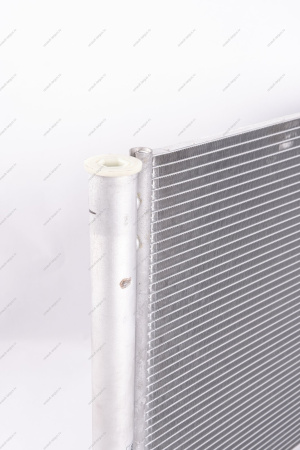 Радиатор кондиционера LADA Vesta NG Renault