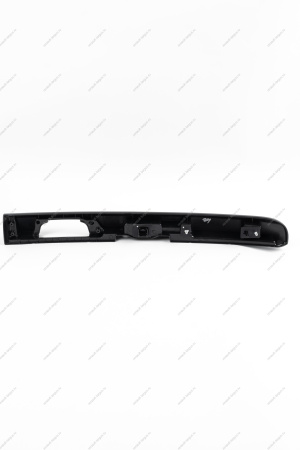 Накладка LADA Largus двери задка левая (пласт) 6001549301(без отв. под личинку) Renault