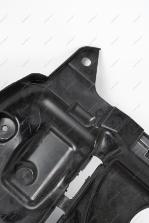 Щиток боковой переднего левого колеса LADA XRAY Renault