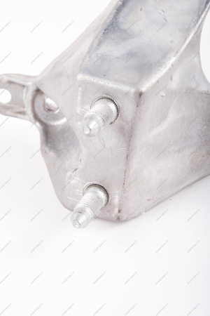 Кронштейн левой опоры подвески двигателя (P4M,P4P-BVM5) LADA XRAY Lada