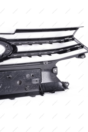 Решетка LADA Vesta NG радиатора средняя (черный лак) Lada