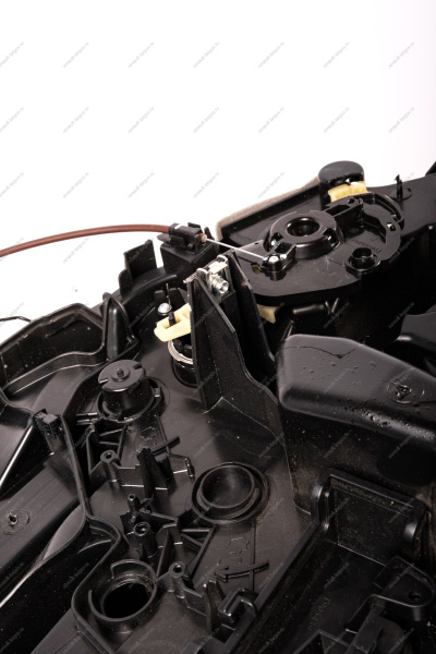 Модуль отопления, вентиляции и кондиционирования с рециркуляцией, с механическим (тросовым) приводом управления COMFORT Lada Vesta NG ( VALEO) Lada