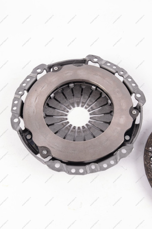 Сцепление в сборе LADA Largus (без выж. подш гидр привод) КПП-JR5 к-т 826853AVT (АВТОПРИБОР) Lada