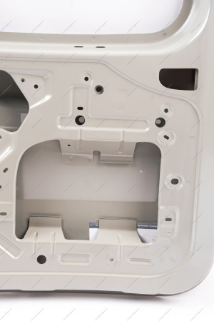 Дверь багажника левая (с окном, без отв под камеру) (катафорезный грунт) LADA Largus (FL) NEW Lada